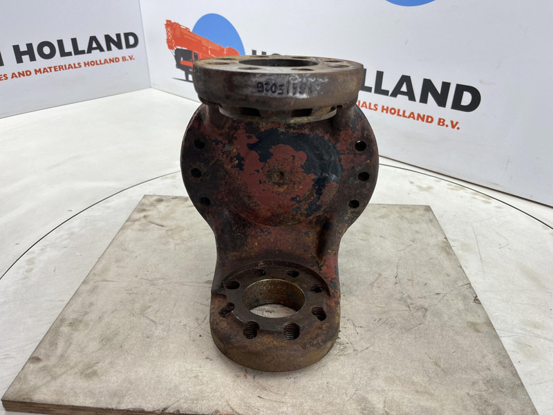 Liebherr LT 1090 Steering knuckle 16 holes - Manga de eixo por Guindaste: foto 5 Liebherr LT 1090 Steering knuckle 16 holes - Manga de eixo por Guindaste: foto 5