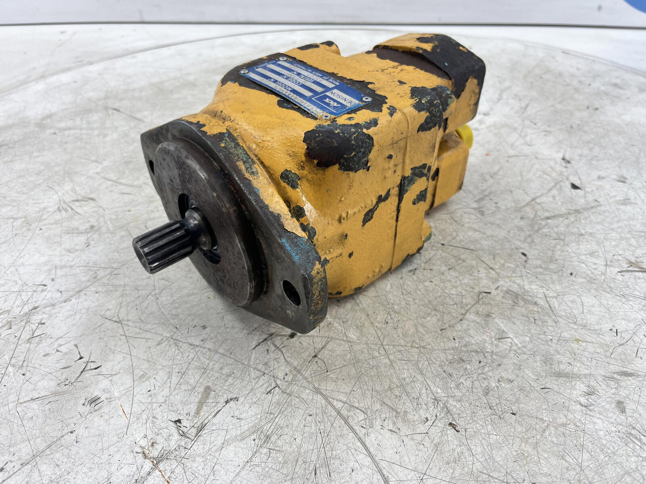Liebherr LTM 1030 slew motor - Motor hidráulico por Guindaste: foto 4 Liebherr LTM 1030 slew motor - Motor hidráulico por Guindaste: foto 4