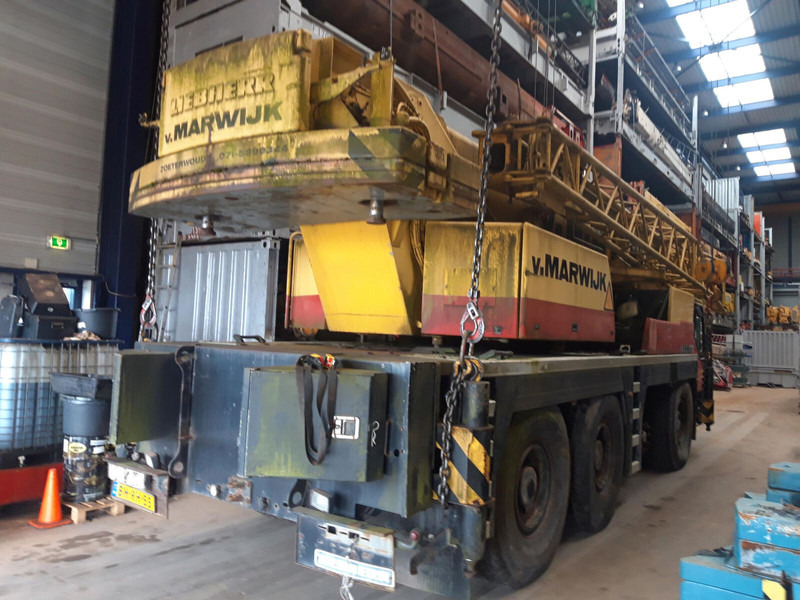 Liebherr LTM 1060-2 - Grua todo o terreno: foto 4 Liebherr LTM 1060-2 - Grua todo o terreno: foto 4