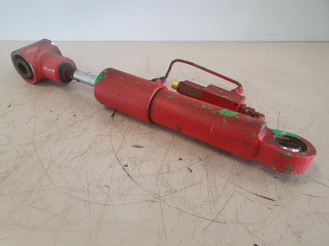 Liebherr LTM 1060-2 cabin tilt cylinder - Cilindro hidráulico por Grua móvel: foto 3 Liebherr LTM 1060-2 cabin tilt cylinder - Cilindro hidráulico por Grua móvel: foto 3