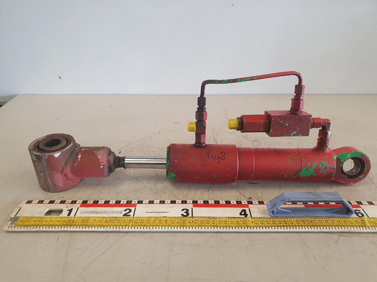 Liebherr LTM 1060-2 cabin tilt cylinder - Cilindro hidráulico por Grua móvel: foto 1 Liebherr LTM 1060-2 cabin tilt cylinder - Cilindro hidráulico por Grua móvel: foto 1