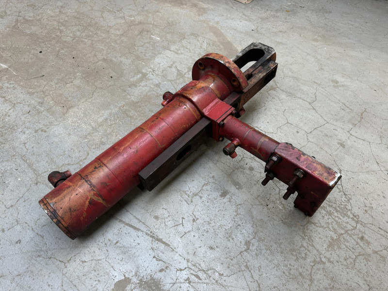 Liebherr LTM 1060 counterweight cylinder - Cilindro hidráulico por Guindaste: foto 1 Liebherr LTM 1060 counterweight cylinder - Cilindro hidráulico por Guindaste: foto 1
