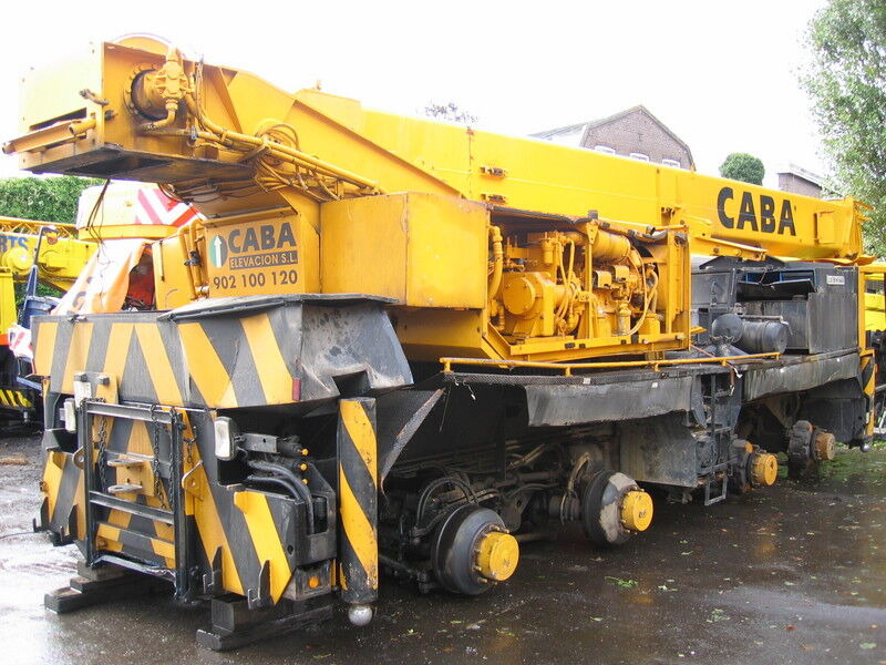 Liebherr LTM 1060 for parts - Grua móvel: foto 2 Liebherr LTM 1060 for parts - Grua móvel: foto 2