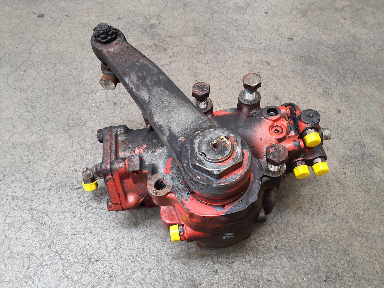 Liebherr LTM 1070-4.1 steering gear - Caixa de direção por Grua móvel: foto 1 Liebherr LTM 1070-4.1 steering gear - Caixa de direção por Grua móvel: foto 1
