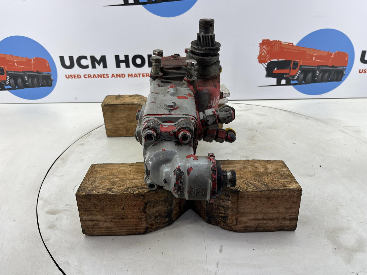Liebherr LTM 1070 Steering box - Caixa de direção por Grua móvel: foto 4 Liebherr LTM 1070 Steering box - Caixa de direção por Grua móvel: foto 4