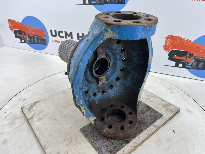 Liebherr LTM 1070 Steering knuckle 16 holes axle 4 - Manga de eixo por Guindaste: foto 4 Liebherr LTM 1070 Steering knuckle 16 holes axle 4 - Manga de eixo por Guindaste: foto 4