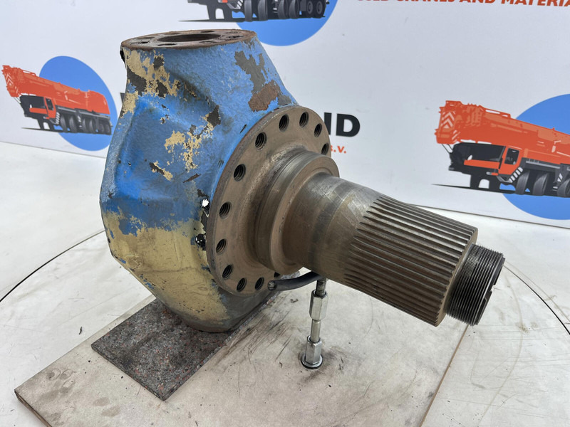 Liebherr LTM 1070 Steering knuckle 16 holes axle 4 - Manga de eixo por Guindaste: foto 3 Liebherr LTM 1070 Steering knuckle 16 holes axle 4 - Manga de eixo por Guindaste: foto 3