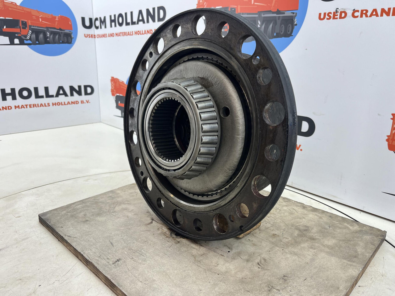 Liebherr LTM 1070 planetary gear 17-24-67-32-3pl-H127-46 - Comando final por Grua móvel: foto 3 Liebherr LTM 1070 planetary gear 17-24-67-32-3pl-H127-46 - Comando final por Grua móvel: foto 3