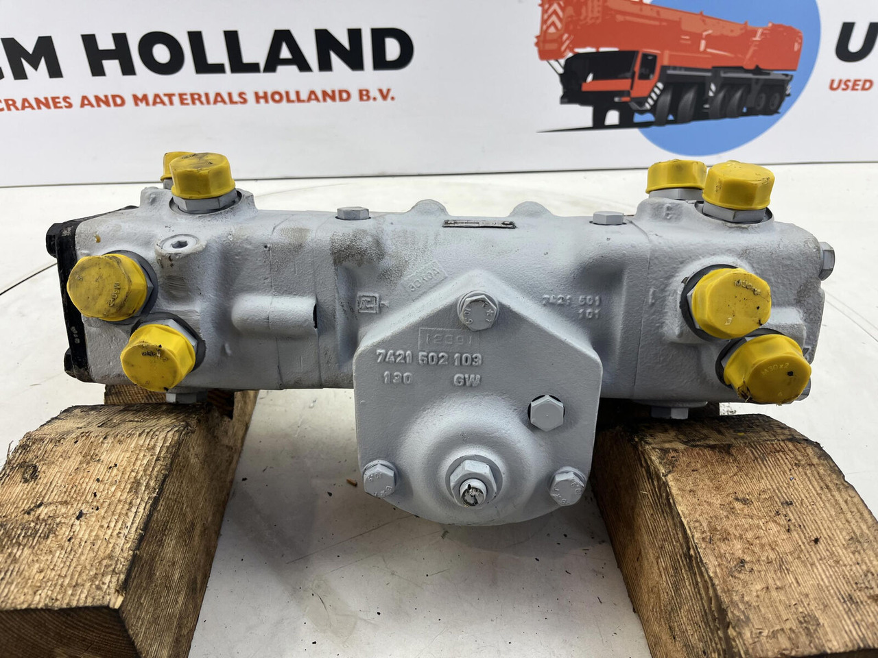 Liebherr LTM 1070 steering box - Caixa de direção por Grua móvel: foto 5 Liebherr LTM 1070 steering box - Caixa de direção por Grua móvel: foto 5
