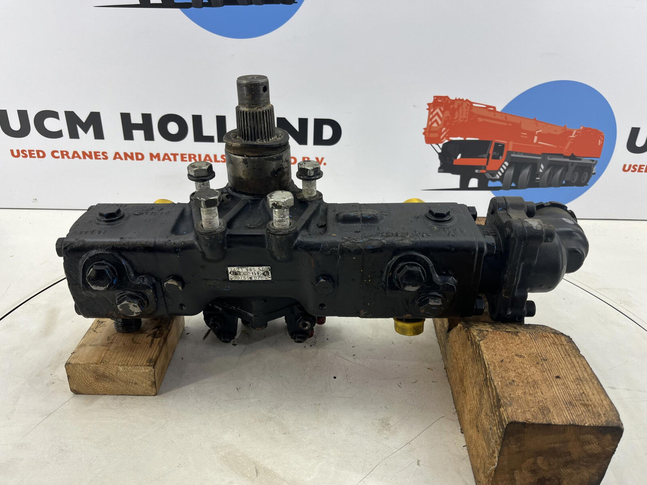 Liebherr LTM 1070 steering box - Caixa de direção por Grua móvel: foto 3 Liebherr LTM 1070 steering box - Caixa de direção por Grua móvel: foto 3