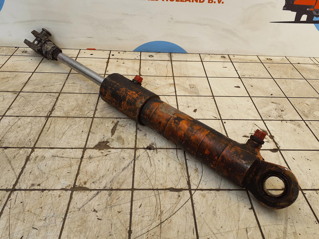 Liebherr LTM 1080 cabin tilt cylinder - Cilindro hidráulico por Grua móvel: foto 3 Liebherr LTM 1080 cabin tilt cylinder - Cilindro hidráulico por Grua móvel: foto 3