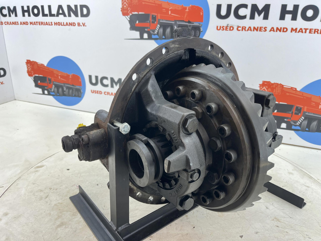 Liebherr LTM 1080 end differential 16x39 axle 4 - Diferencial por Grua móvel: foto 1 Liebherr LTM 1080 end differential 16x39 axle 4 - Diferencial por Grua móvel: foto 1