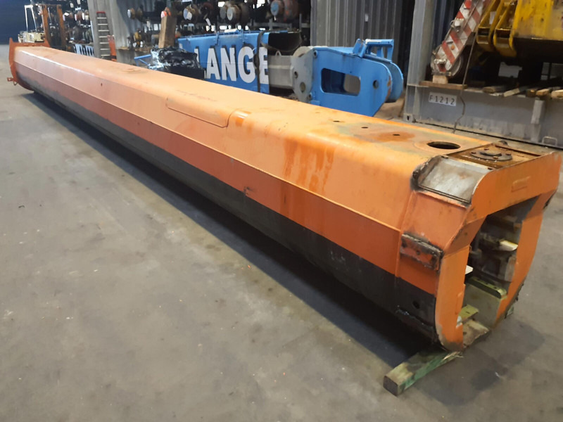 Liebherr LTM 1095-5.1 Telescopic section 1 - Carroceria e exterior por Guindaste: foto 4 Liebherr LTM 1095-5.1 Telescopic section 1 - Carroceria e exterior por Guindaste: foto 4
