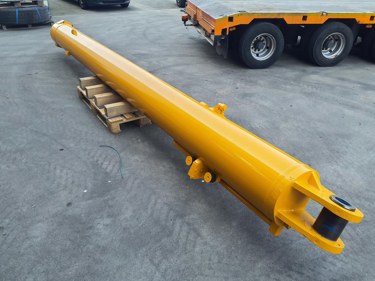 Liebherr LTM 1400-7.1 Boom cylinder left - Cilindro hidráulico por Grua móvel: foto 2 Liebherr LTM 1400-7.1 Boom cylinder left - Cilindro hidráulico por Grua móvel: foto 2