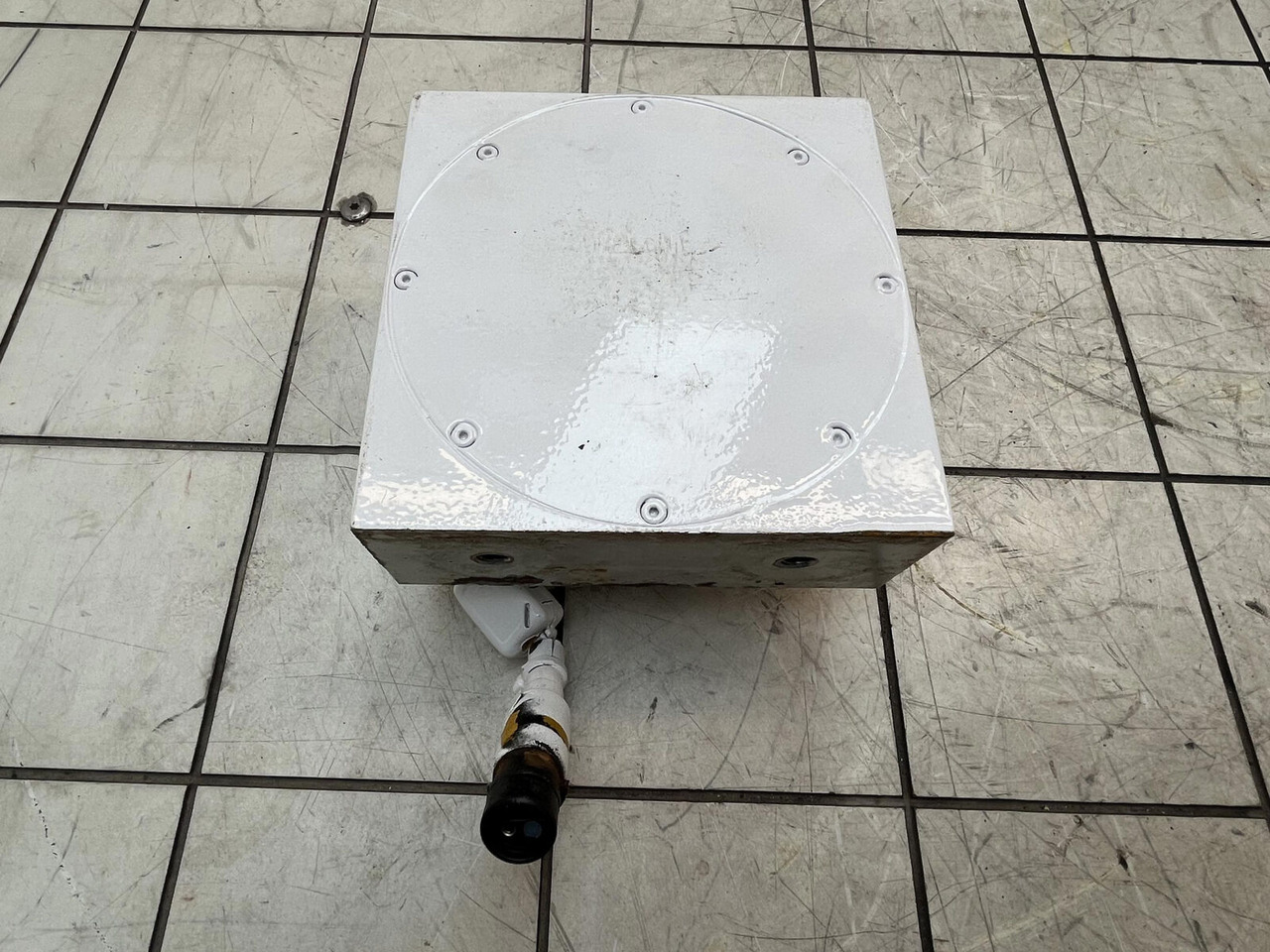 Liebherr LTM 1400-7.1 angle transmitter - Sistema elétrico por Guindaste: foto 5 Liebherr LTM 1400-7.1 angle transmitter - Sistema elétrico por Guindaste: foto 5