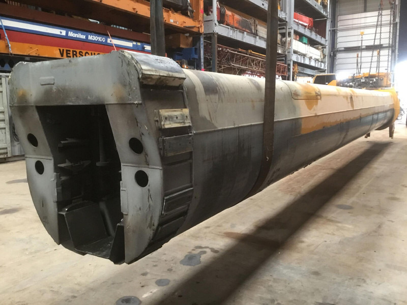 Liebherr LTM 1400-7.1 telescopic section 1 - Carroceria e exterior por Guindaste: foto 3 Liebherr LTM 1400-7.1 telescopic section 1 - Carroceria e exterior por Guindaste: foto 3