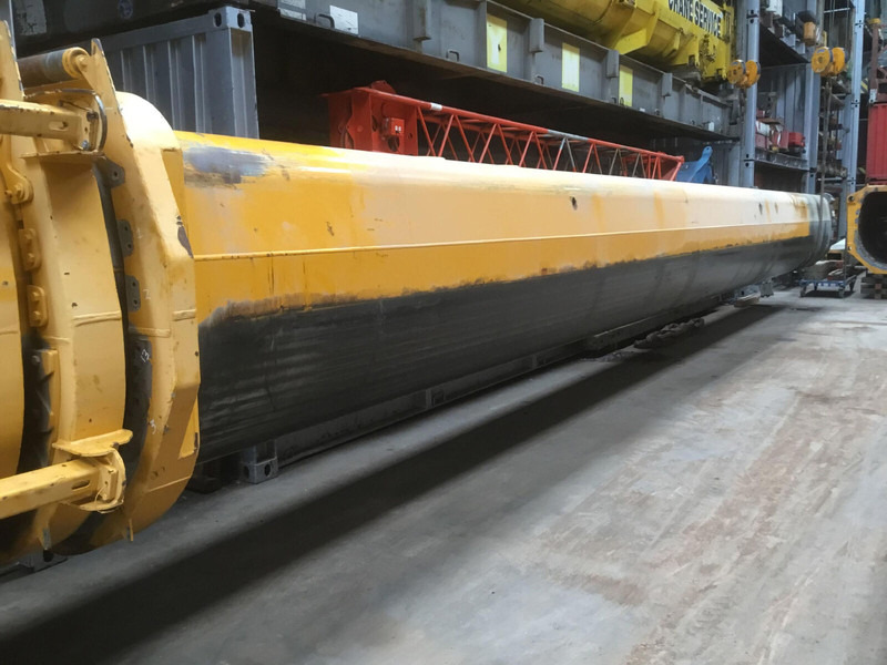 Liebherr LTM 1400-7.1 telescopic section 1 - Carroceria e exterior por Guindaste: foto 2 Liebherr LTM 1400-7.1 telescopic section 1 - Carroceria e exterior por Guindaste: foto 2