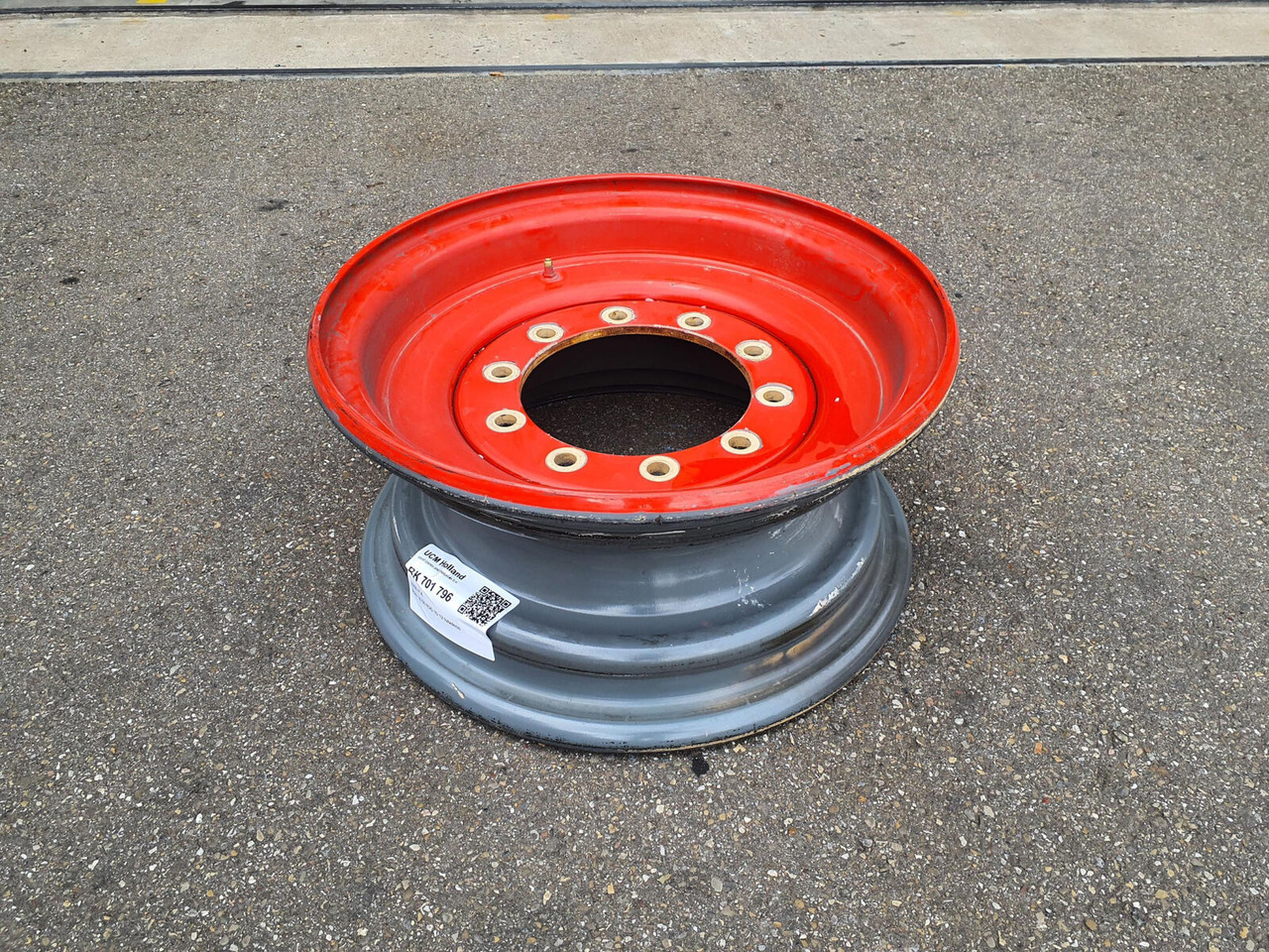 Liebherr Rim 445/95R25 10 12 1p - Jante por Guindaste: foto 1 Liebherr Rim 445/95R25 10 12 1p - Jante por Guindaste: foto 1