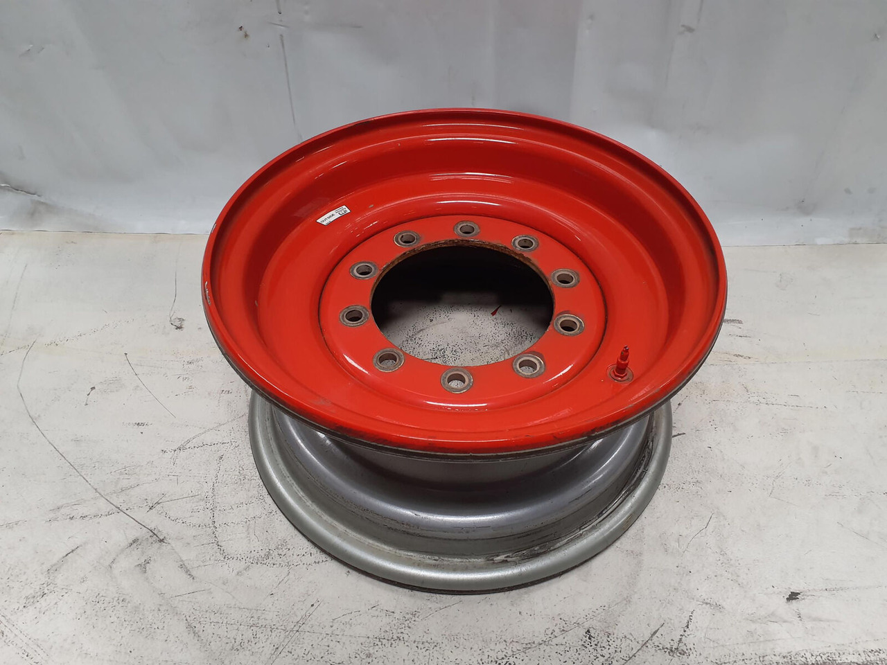 Liebherr Rim 445/95R25 10 12 1p - Jante por Guindaste: foto 1 Liebherr Rim 445/95R25 10 12 1p - Jante por Guindaste: foto 1