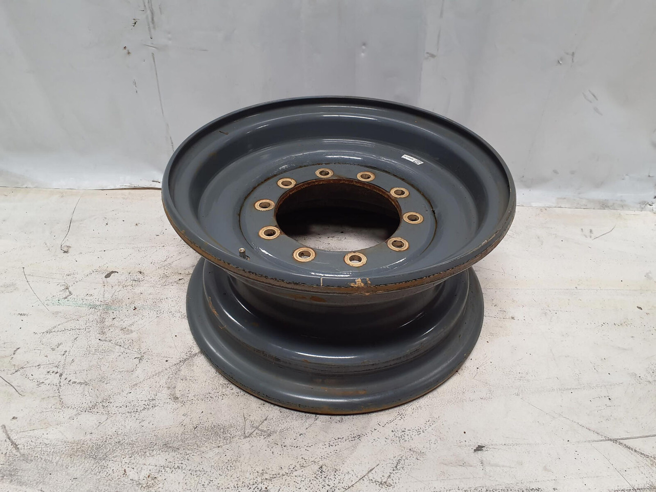 Liebherr Rim 445/95R25 10 12 1p - Jante por Guindaste: foto 1 Liebherr Rim 445/95R25 10 12 1p - Jante por Guindaste: foto 1