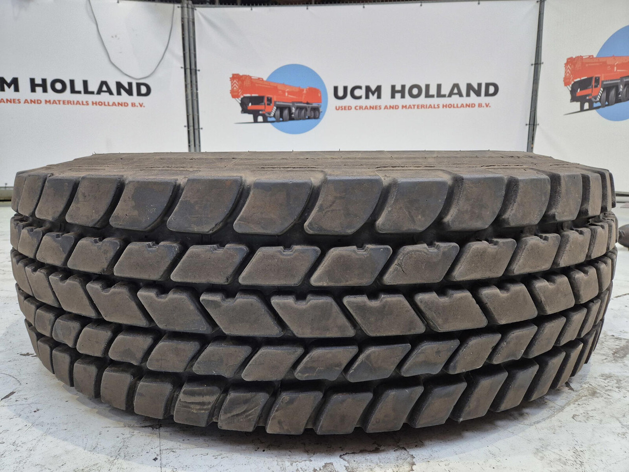 Liebherr Wheel 445/95R25 10 12 1p - Roda completa por Guindaste: foto 3 Liebherr Wheel 445/95R25 10 12 1p - Roda completa por Guindaste: foto 3