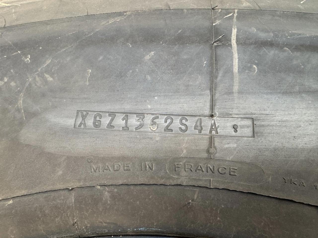 Liebherr Wheel 445/95R25 10 12 1p - Roda completa por Guindaste: foto 4 Liebherr Wheel 445/95R25 10 12 1p - Roda completa por Guindaste: foto 4
