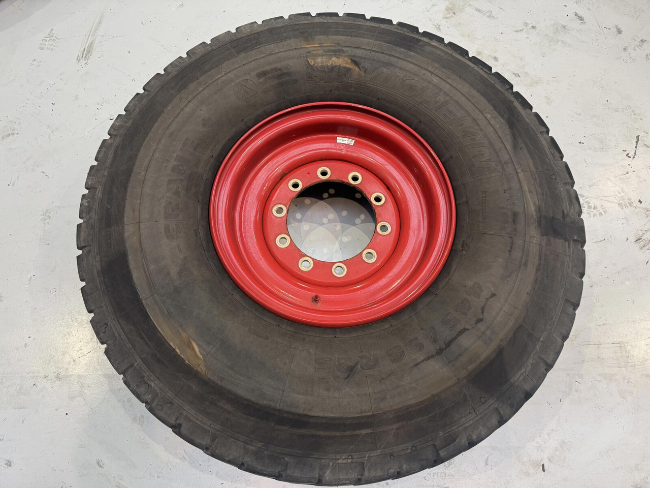 Liebherr Wheel 445/95R25 10 12 1p - Roda completa por Guindaste: foto 1 Liebherr Wheel 445/95R25 10 12 1p - Roda completa por Guindaste: foto 1