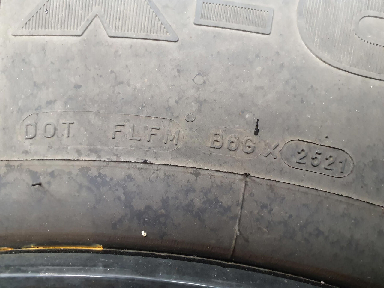 Liebherr Wheel 445/95R25 10 12 1p - Roda completa por Guindaste: foto 3 Liebherr Wheel 445/95R25 10 12 1p - Roda completa por Guindaste: foto 3