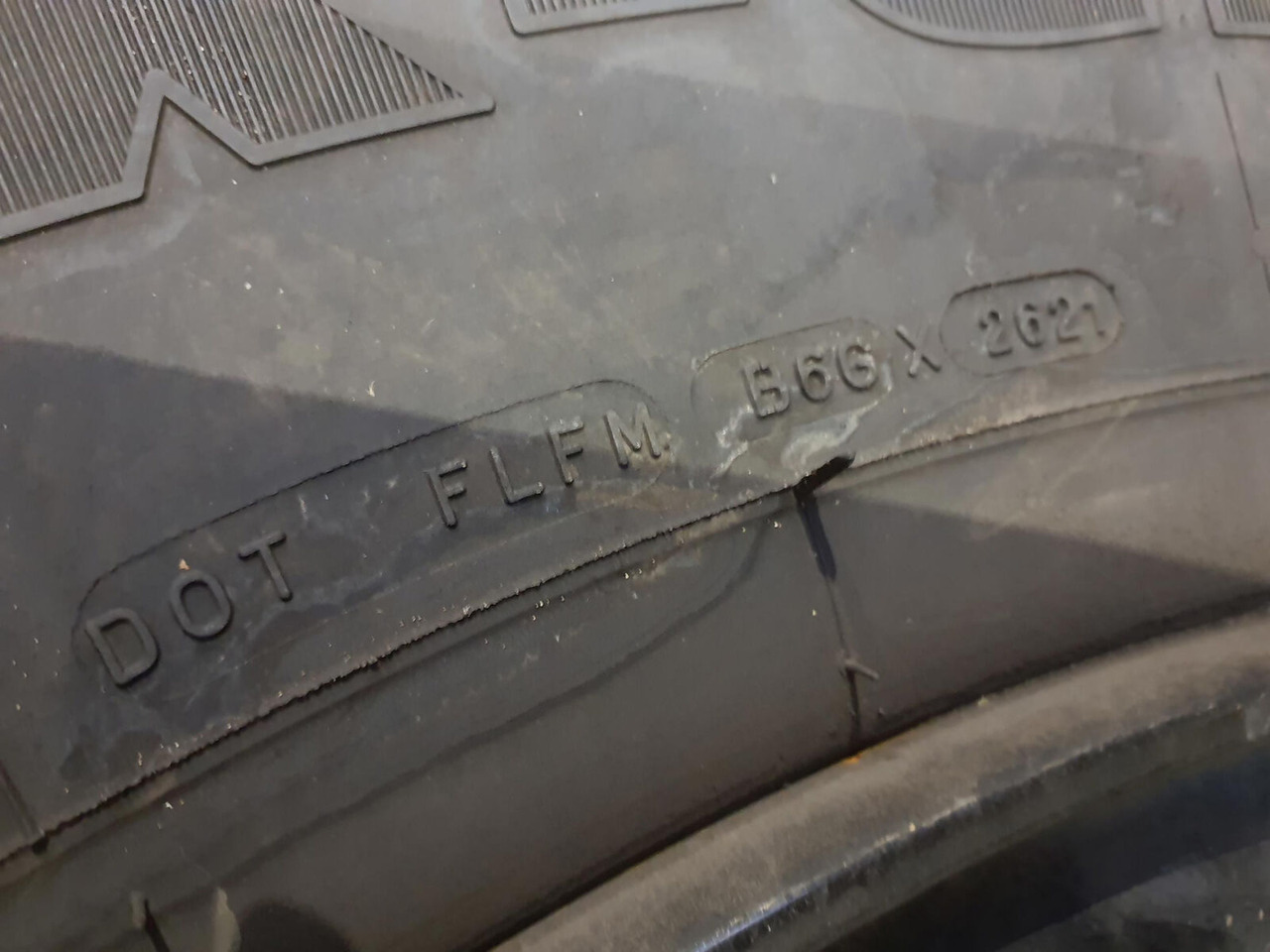 Liebherr Wheel 445/95R25 10 12 1p - Roda completa por Guindaste: foto 3 Liebherr Wheel 445/95R25 10 12 1p - Roda completa por Guindaste: foto 3