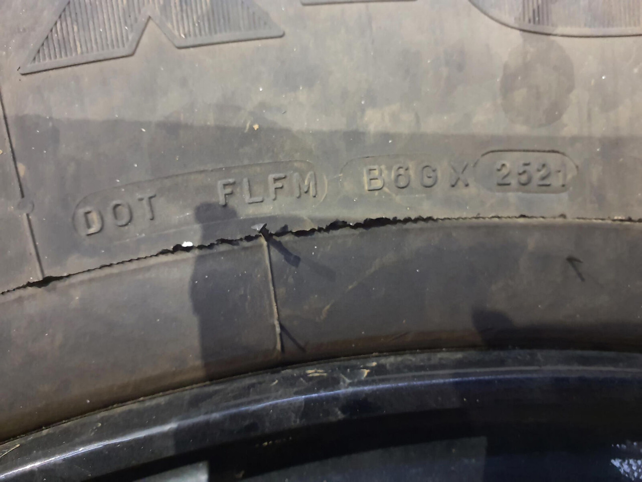 Liebherr Wheel 445/95R25 10 12 1p - Roda completa por Guindaste: foto 3 Liebherr Wheel 445/95R25 10 12 1p - Roda completa por Guindaste: foto 3