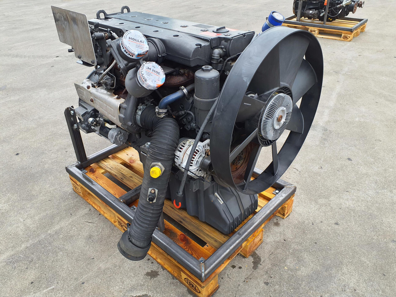 Mercedes-Benz Terex Demag Challenger 3160 Mercedes OM 926 LA - Motor por Grua móvel: foto 2 Mercedes-Benz Terex Demag Challenger 3160 Mercedes OM 926 LA - Motor por Grua móvel: foto 2