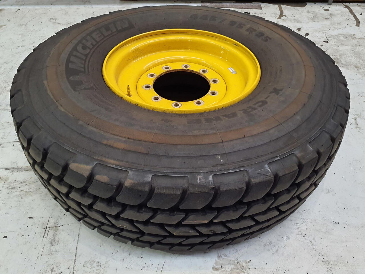 Michelin Wheel 445/95R25 10 12 1p - Roda completa por Guindaste: foto 2 Michelin Wheel 445/95R25 10 12 1p - Roda completa por Guindaste: foto 2