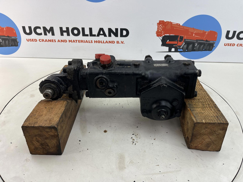 P&H P&H S35 steering box - Coluna de direcção por Guindaste: foto 5 P&H P&H S35 steering box - Coluna de direcção por Guindaste: foto 5