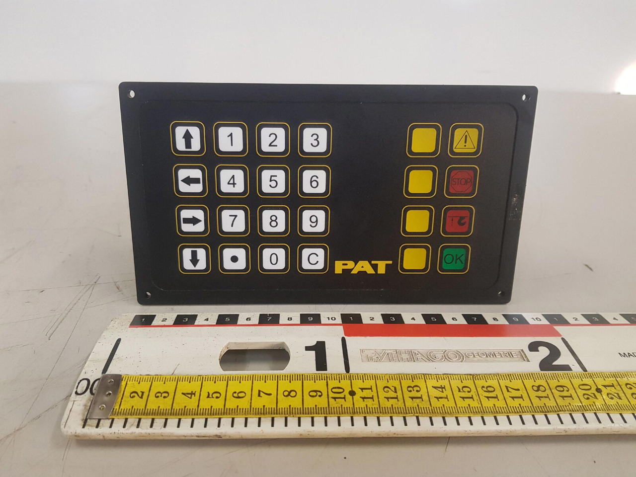PAT PDC-TAST - Painel de instrumentos por Guindaste: foto 1 PAT PDC-TAST - Painel de instrumentos por Guindaste: foto 1
