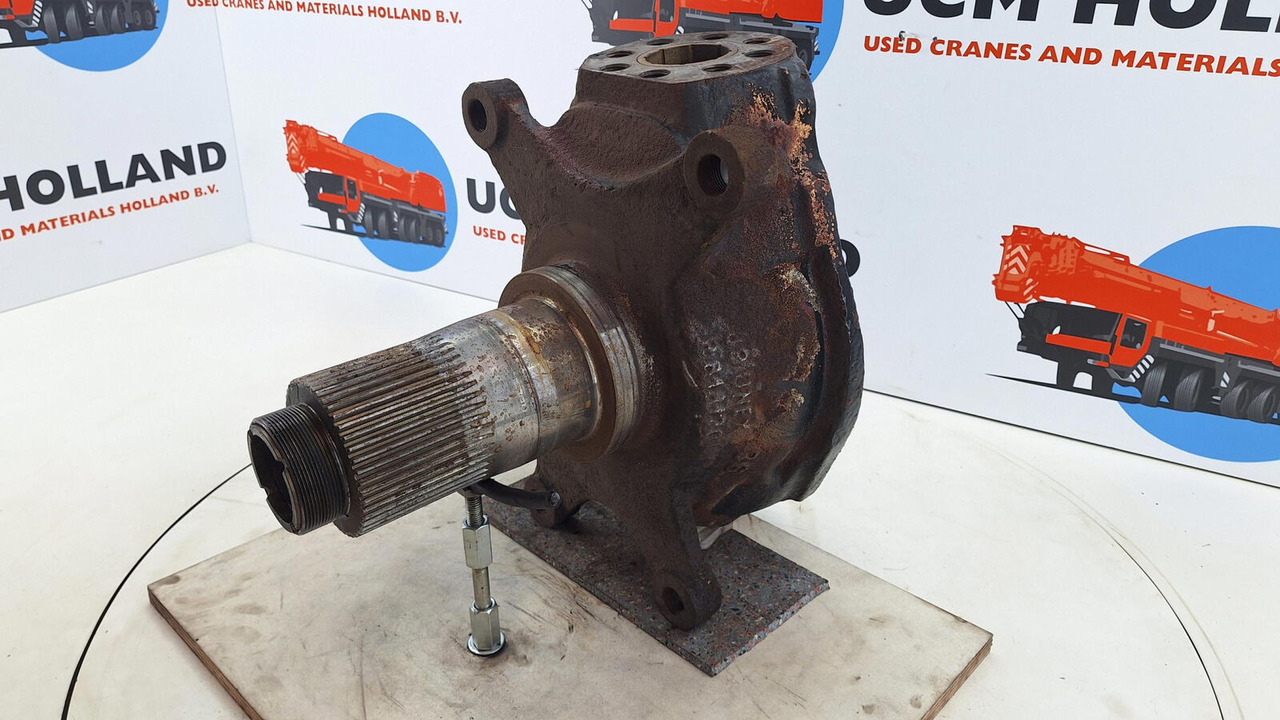 PPM ATT 380 Steering knuckle axle 1 - Manga de eixo por Guindaste: foto 1 PPM ATT 380 Steering knuckle axle 1 - Manga de eixo por Guindaste: foto 1