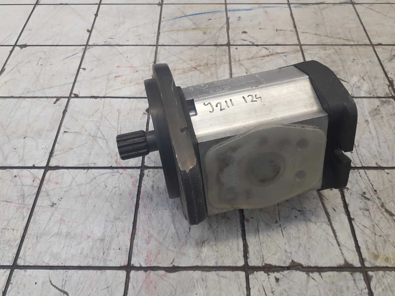 Rexroth Mannesmann Rexroth gear pump - Bomba hidráulica por Guindaste: foto 1 Rexroth Mannesmann Rexroth gear pump - Bomba hidráulica por Guindaste: foto 1
