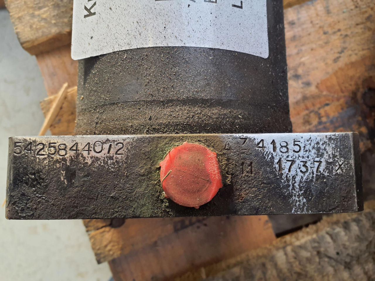 Terex AC 155 counterweight lift cylinder - Cilindro hidráulico por Grua móvel: foto 5 Terex AC 155 counterweight lift cylinder - Cilindro hidráulico por Grua móvel: foto 5