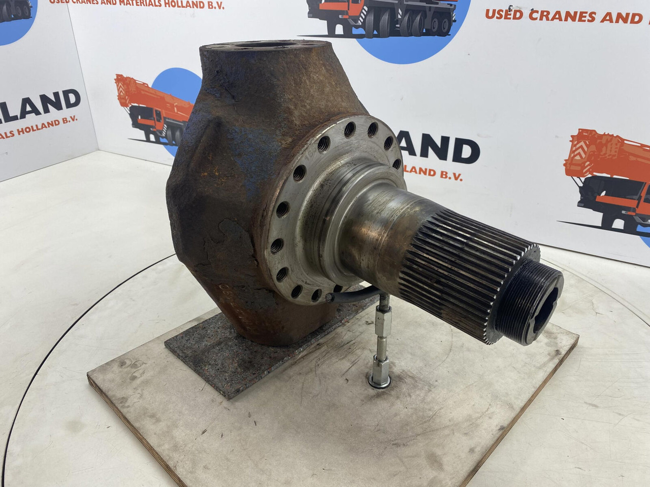 Terex AC 205 Steering knuckle 16 holes - Manga de eixo por Grua móvel: foto 3 Terex AC 205 Steering knuckle 16 holes - Manga de eixo por Grua móvel: foto 3