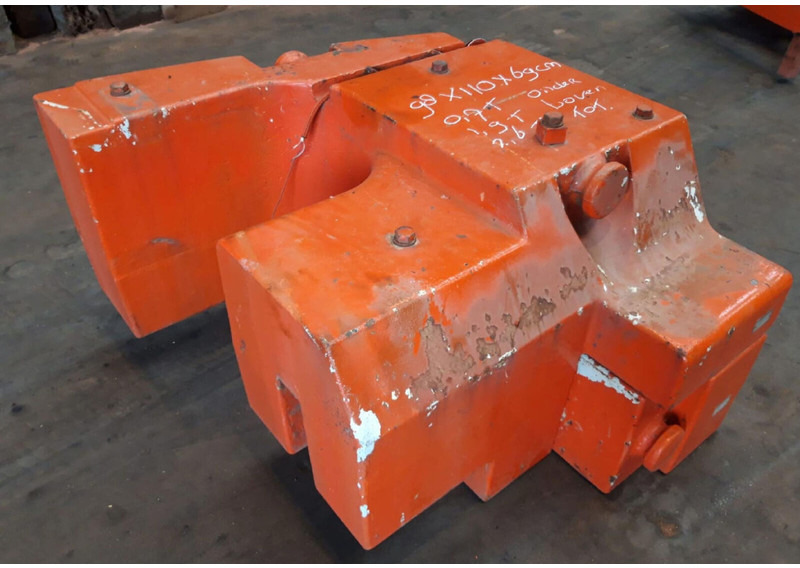 Terex AC 205 counterweight 2.6 ton (0.7/1.9t) - Contrapeso por Máquina de construção: foto 3 Terex AC 205 counterweight 2.6 ton (0.7/1.9t) - Contrapeso por Máquina de construção: foto 3