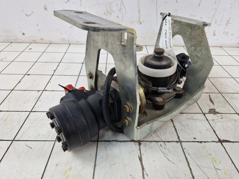 Terex Terex Challenger 3160 Steering box - Suspensão por Guindaste: foto 3 Terex Terex Challenger 3160 Steering box - Suspensão por Guindaste: foto 3