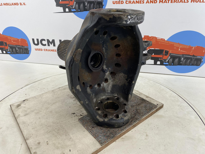 Terex Terex Demag AC 35 Steering knuckle 16 holes axle 2 right - Manga de eixo por Guindaste: foto 4 Terex Terex Demag AC 35 Steering knuckle 16 holes axle 2 right - Manga de eixo por Guindaste: foto 4