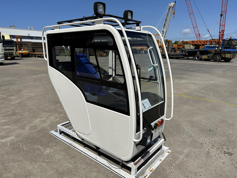 Terex dano/Demag upper cabs - Cabine e interior por Guindaste: foto 3 Terex dano/Demag upper cabs - Cabine e interior por Guindaste: foto 3