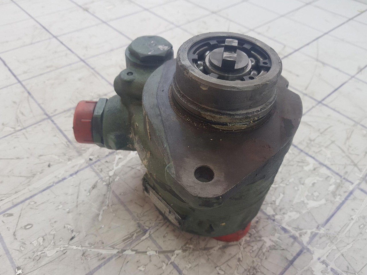 ZF ZF steering pump - Bomba de direção por Grua móvel: foto 2 ZF ZF steering pump - Bomba de direção por Grua móvel: foto 2