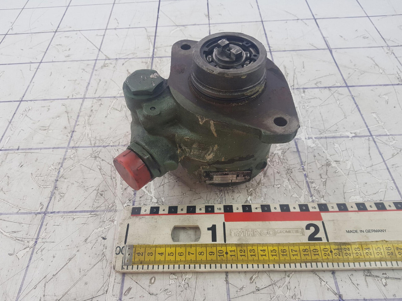 ZF ZF steering pump - Bomba de direção por Grua móvel: foto 1 ZF ZF steering pump - Bomba de direção por Grua móvel: foto 1