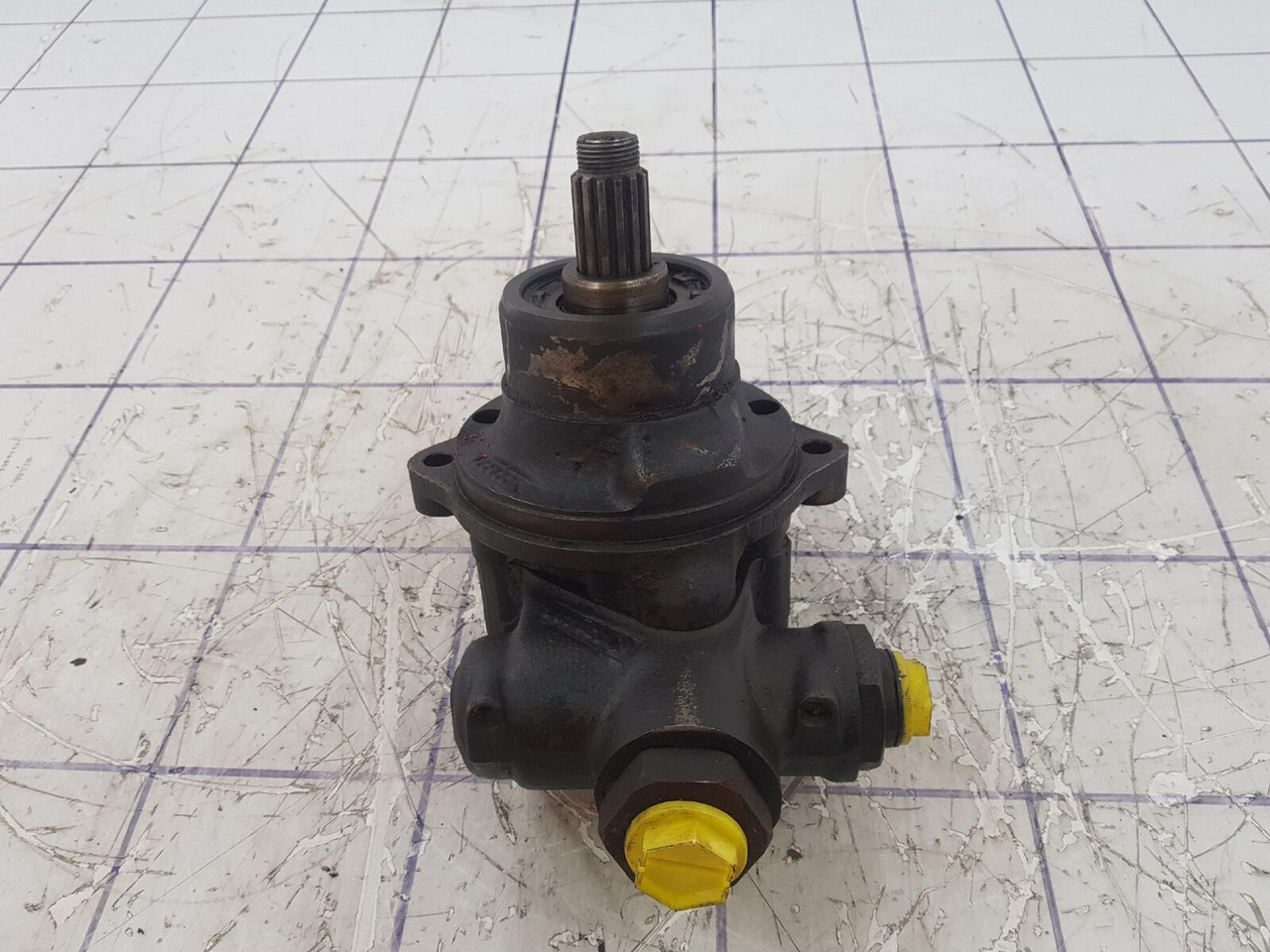 ZF steering pump - Bomba de direção por Guindaste: foto 2 ZF steering pump - Bomba de direção por Guindaste: foto 2