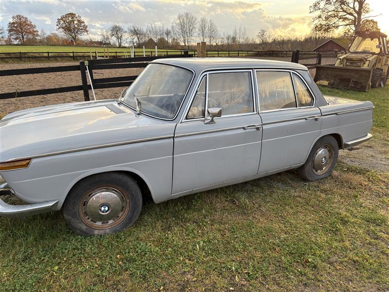 BMW - 1800 1966 - Automóvel: foto 2 BMW - 1800 1966 - Automóvel: foto 2