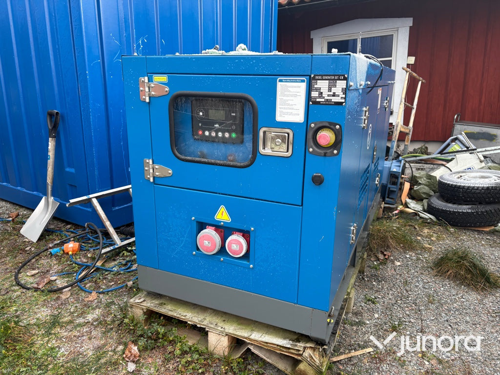 Dieselgenerator - YCM20YD 20 kW - Gerador elétrico: foto 1 Dieselgenerator - YCM20YD 20 kW - Gerador elétrico: foto 1