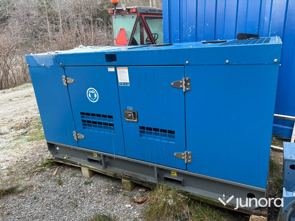 Dieselgenerator - YCM20YD 20 kW - Gerador elétrico: foto 3 Dieselgenerator - YCM20YD 20 kW - Gerador elétrico: foto 3