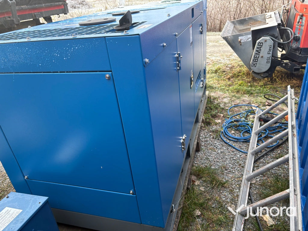 Dieselgenerator - YCM20YD 20 kW - Gerador elétrico: foto 5 Dieselgenerator - YCM20YD 20 kW - Gerador elétrico: foto 5