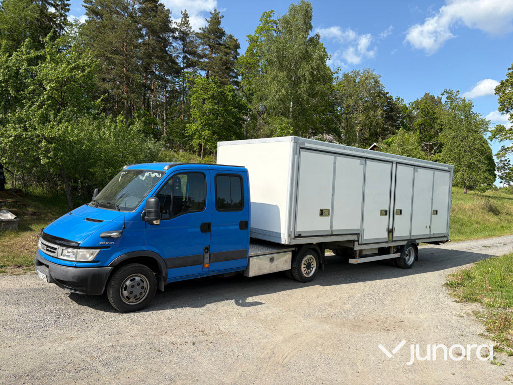 Iveco Daily lastbil inkl. trailer - Camião tractor BE, Carrinha cabine dupla: foto 1 Iveco Daily lastbil inkl. trailer - Camião tractor BE, Carrinha cabine dupla: foto 1